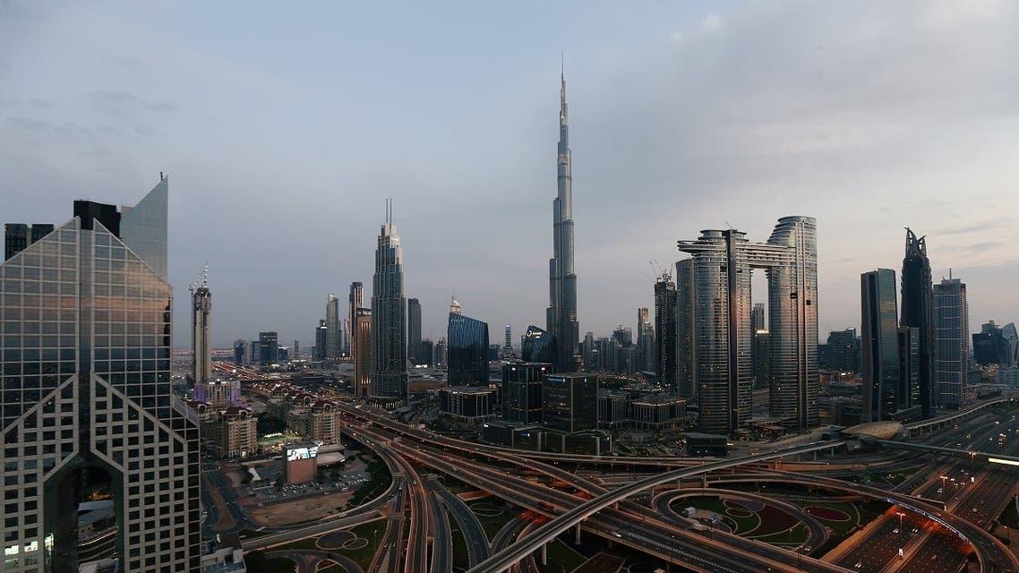 નવા વર્ષની ભેટ:UAEની સરકારી ઓફિસમાં સાડા ચાર દિવસનું વર્કિગ વીક હશે, આવું કરનાર પ્રથમ દેશ